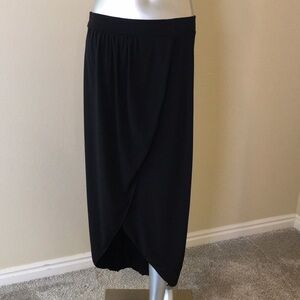 SUSAN LAWRENCE | Solid Black 🖤 Wrap Skirt